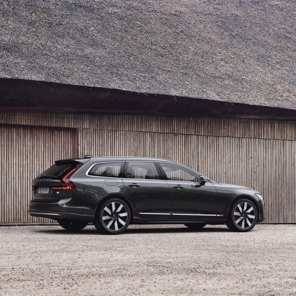 Volvo V90