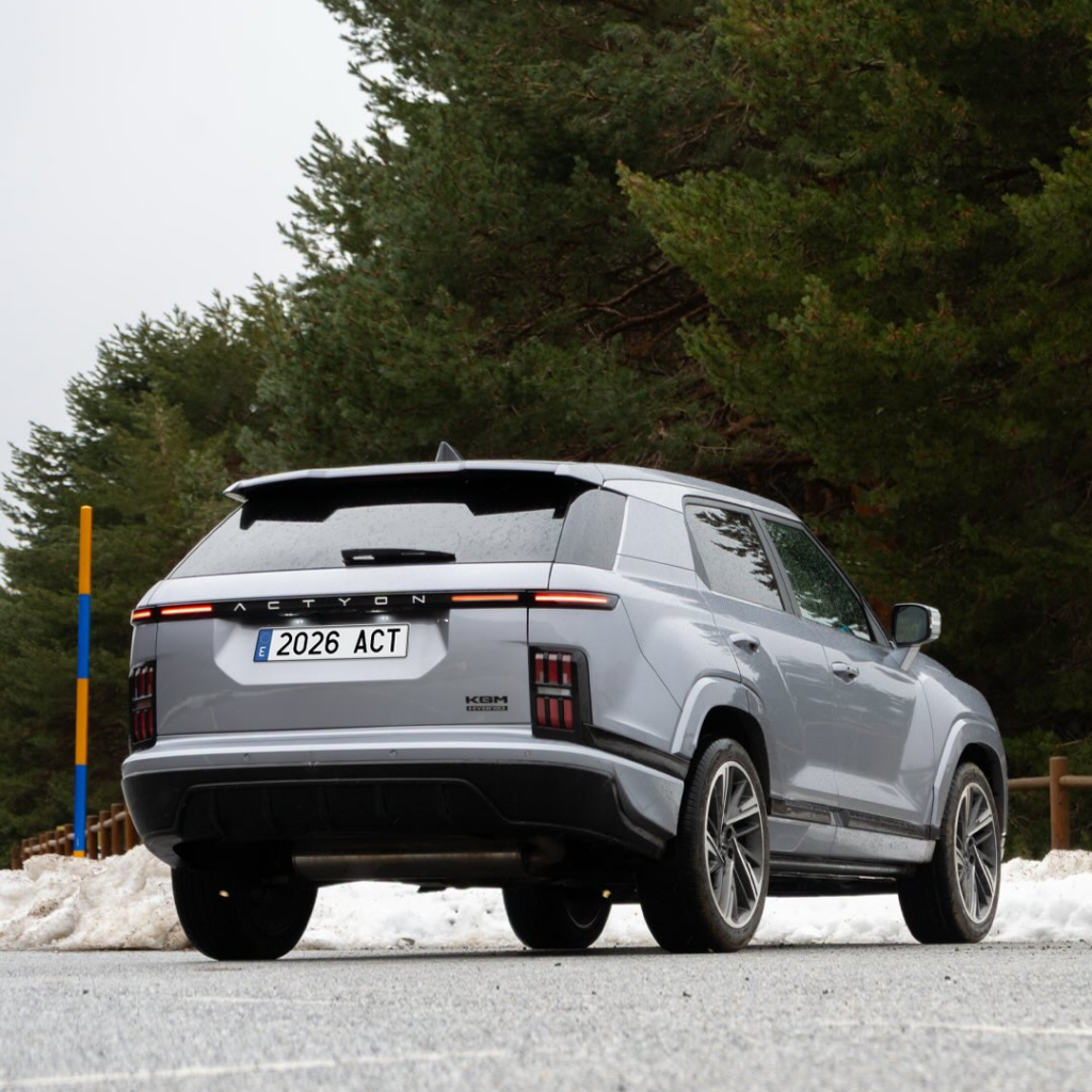 KGM Torres Actyon KGM Torres Actyon