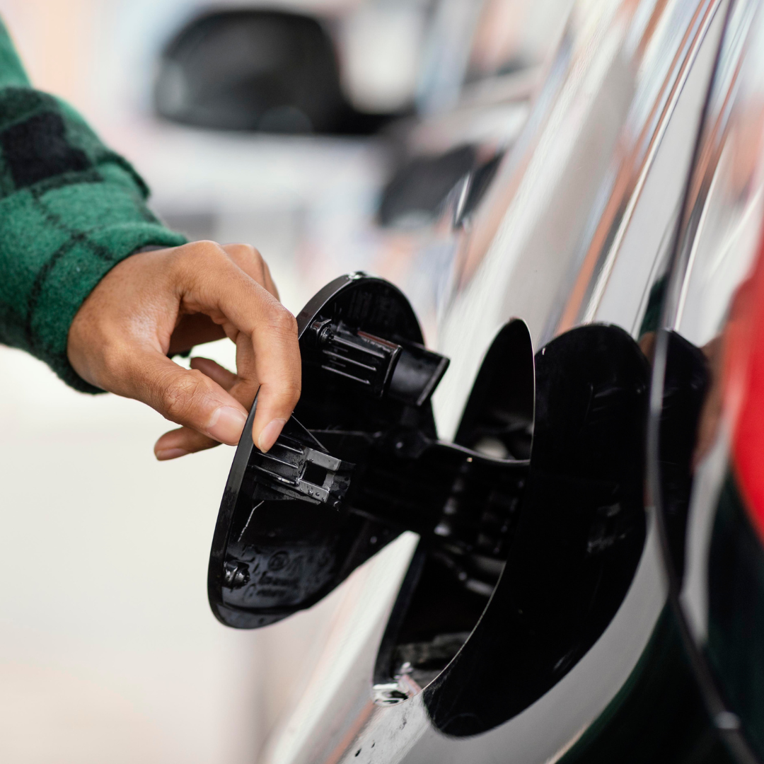 ¿Realmente está bajando el precio de la gasolina?