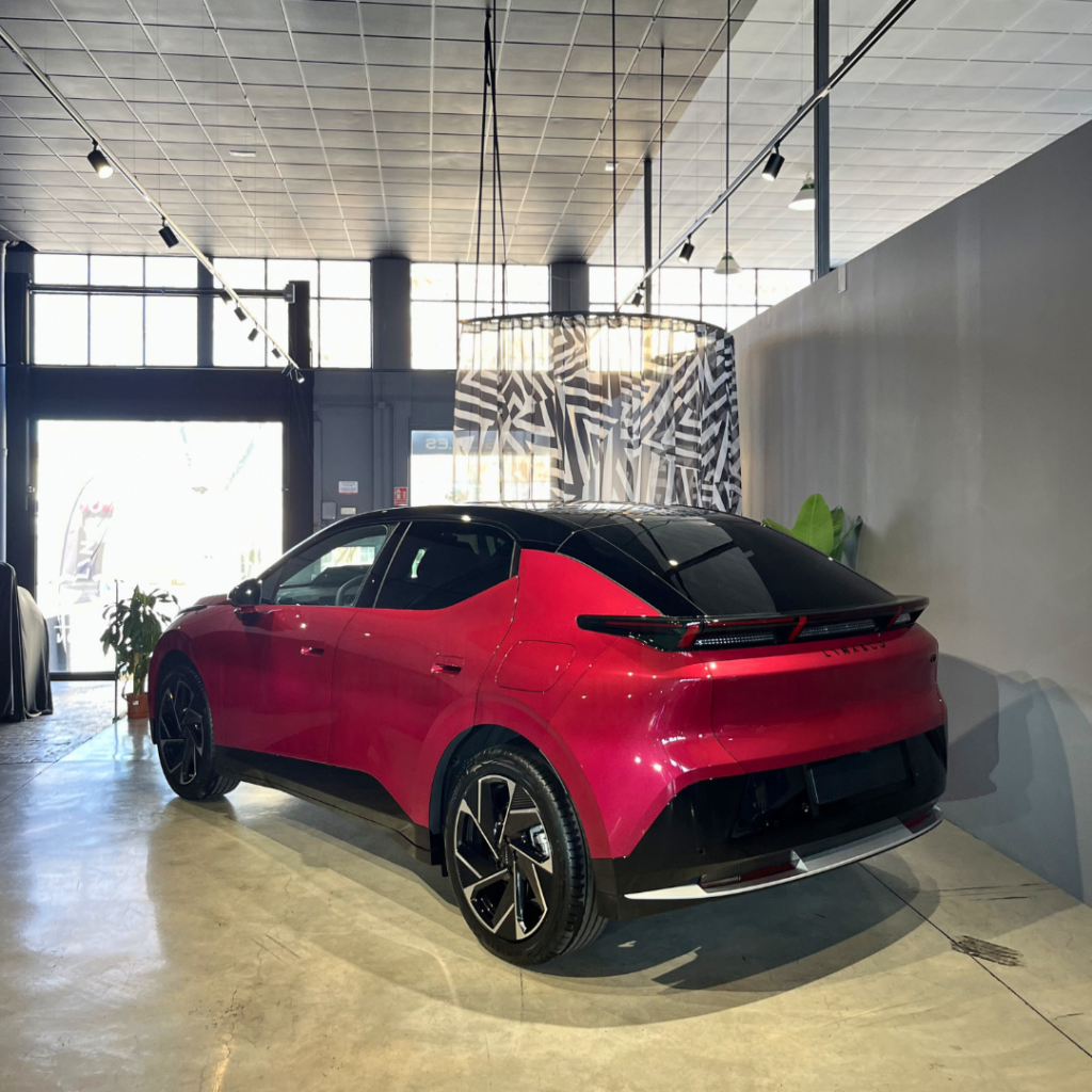 Lynk & Co 02, una eminencia desde solo 25.495€